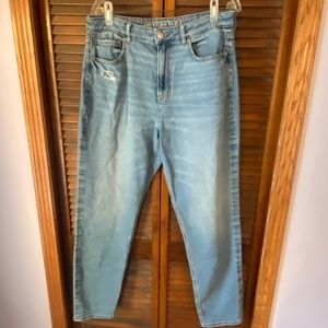 American Eagle Mom Jeans